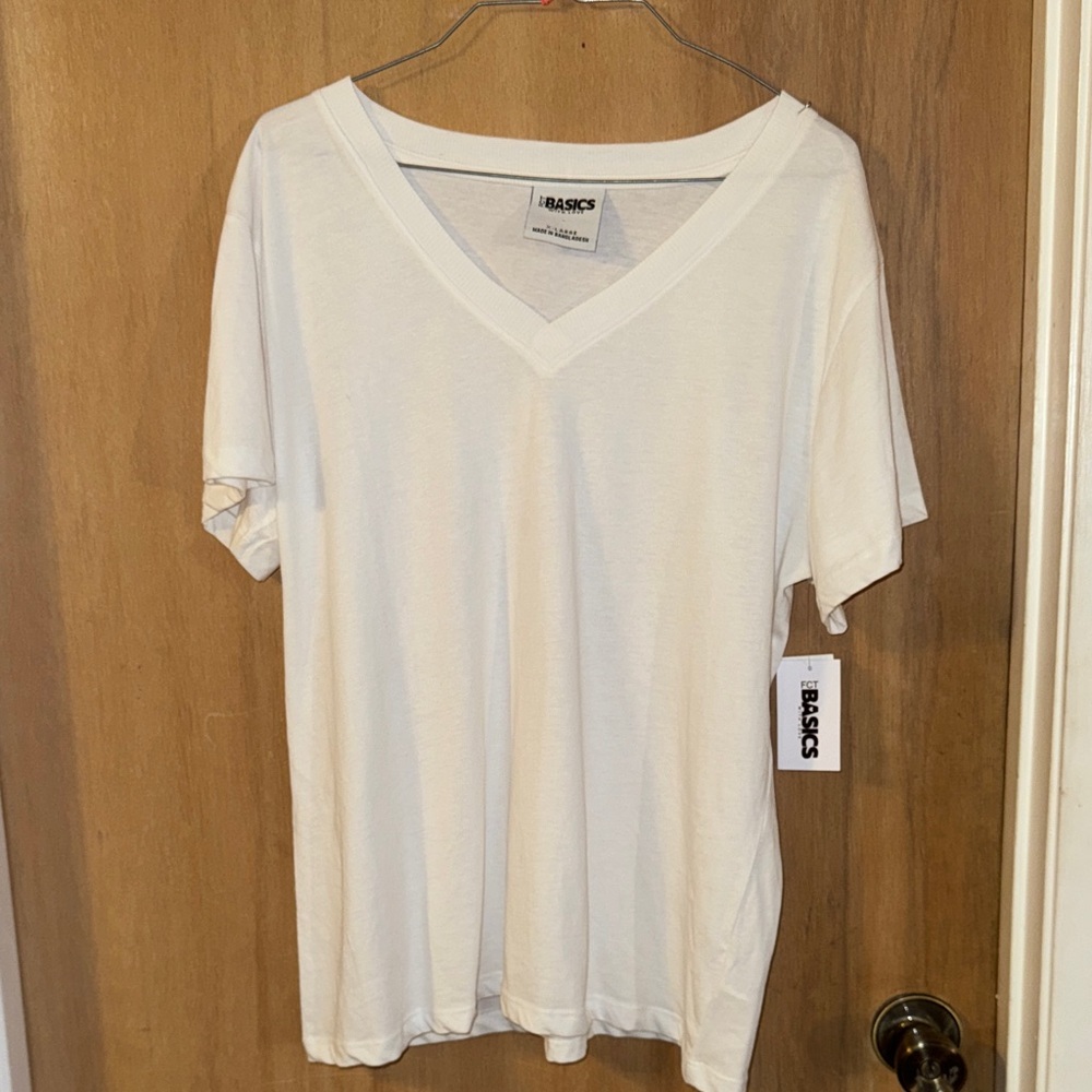 NWT Basics V-Neck T-Shirt